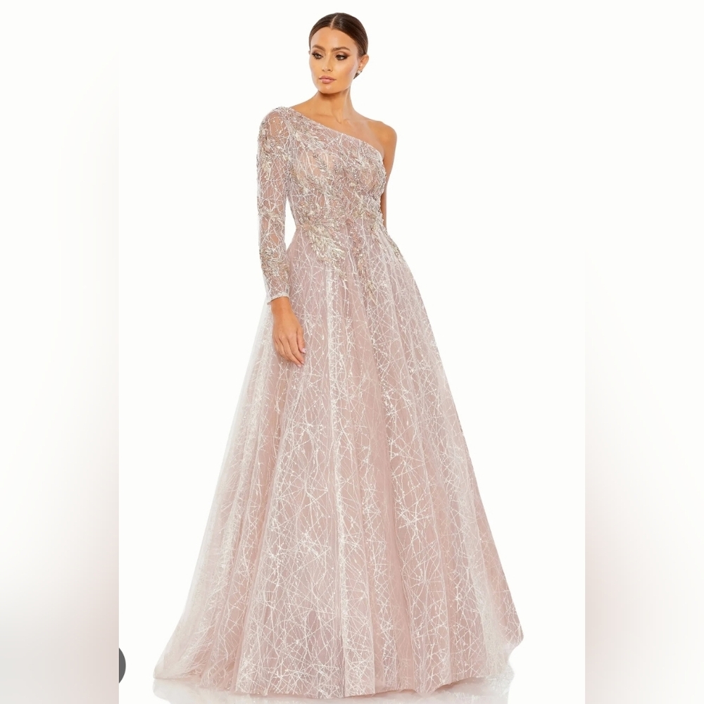Mac Duggal 20232Regular price$798.00 USD